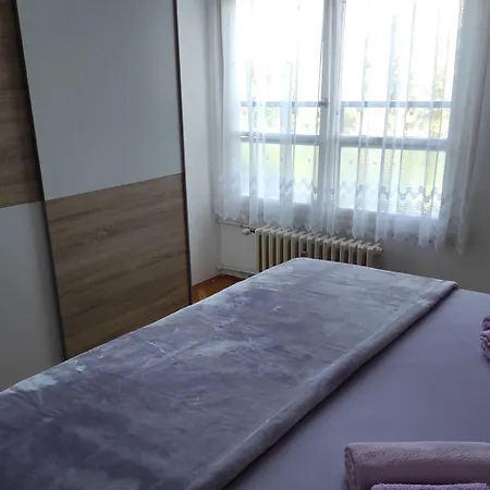 Апартаменты Iris *