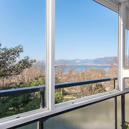 Iris Apartment Split