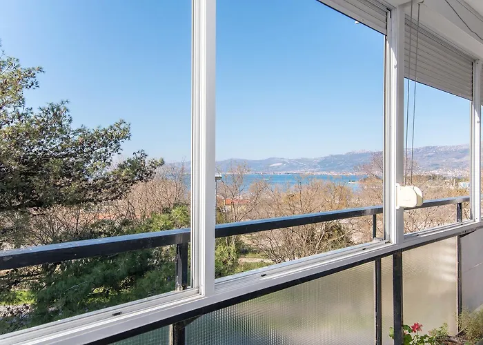 Iris Lägenhet Split